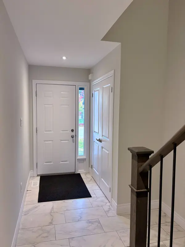 175 Wild Rose DR, Gravenhurst, ON P1P 0B4