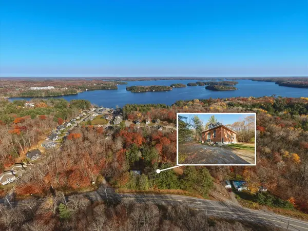 2026 Peninsula RD, Muskoka Lakes, ON P0B 1J0