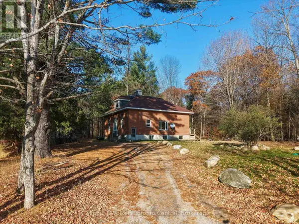 2026 PENINSULA ROAD, Muskoka Lakes, ON P0B1J0