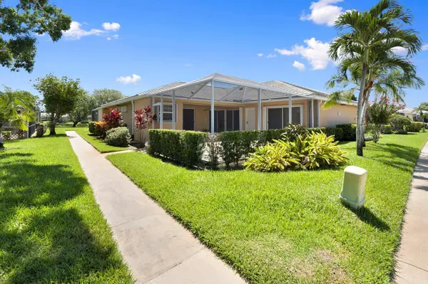 1217 NW Sun Terrace CIR #B, Port St Lucie, FL 34986