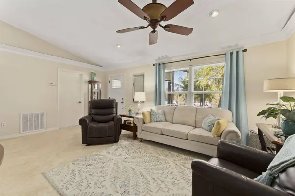 726 NW Placid AVE, Port St Lucie, FL 34983