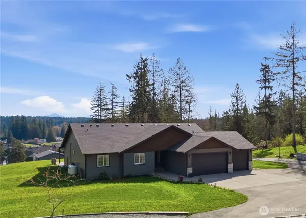 15122 56th AVE NW, Stanwood, WA 98292