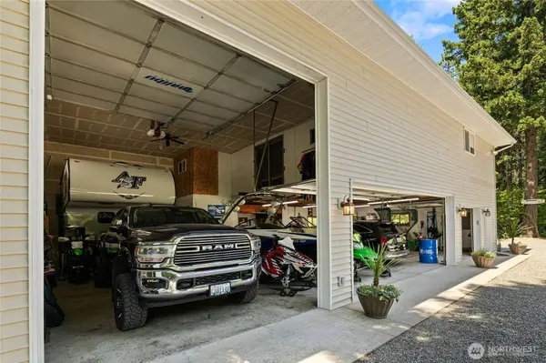 161 Cricket LN, Ronald, WA 98940