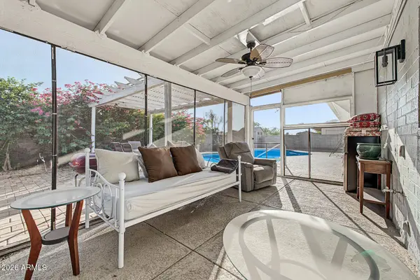 3201 W ACOMA Drive, Phoenix, AZ 85053