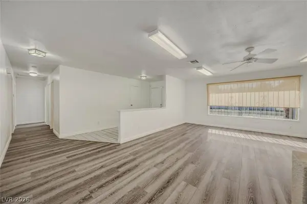 6760 W Oakey BLVD, Las Vegas, NV 89146