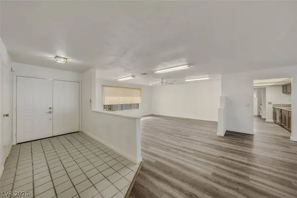 6760 W Oakey BLVD, Las Vegas, NV 89146