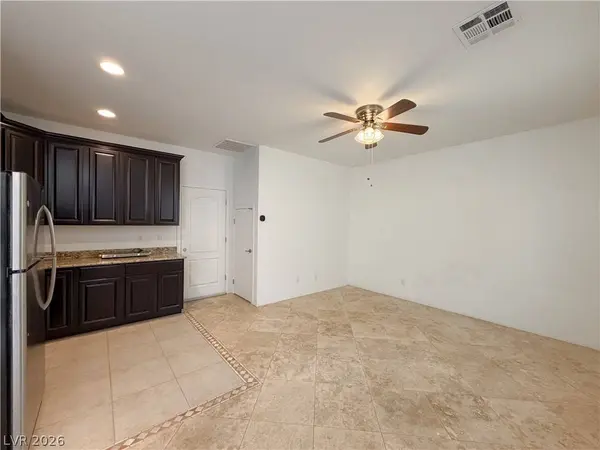 7296 Spring Flower AVE #B, Las Vegas, NV 89117