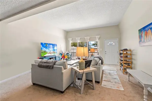 1772 Gulfstream AVE #C2, Fort Pierce, FL 34949