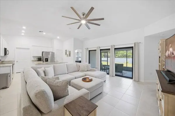 802 Charcoal AVE SE, Palm Bay, FL 32909