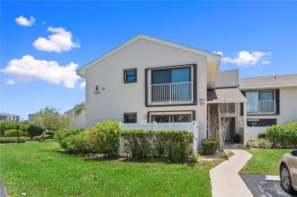 3209 S Lakeview CIR #8101, Fort Pierce, FL 34949