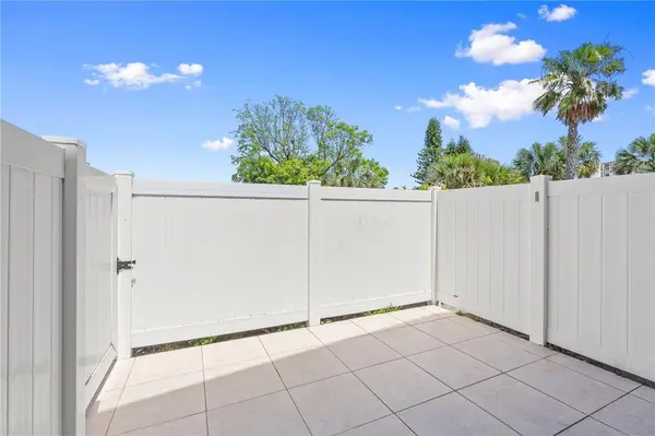 3209 S Lakeview CIR #8101, Fort Pierce, FL 34949
