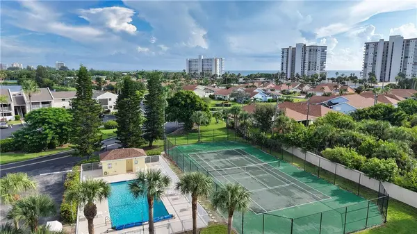 3209 S Lakeview CIR #8105, Hutchinson Island, FL 34949