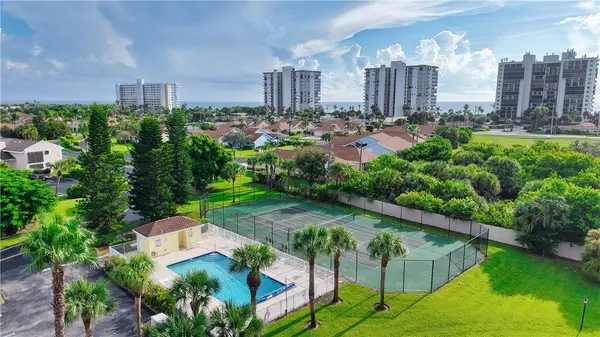 3209 S Lakeview CIR #8105, Hutchinson Island, FL 34949