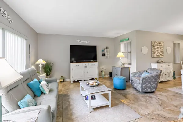 3209 S LAKEVIEW CIR #8105, Hutchinson Island, FL 34949
