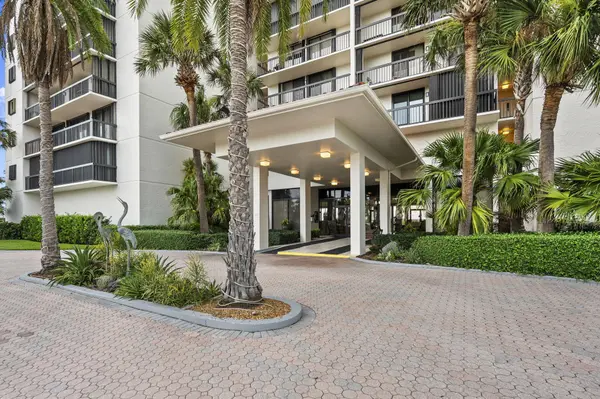 3100 N HIGHWAY A1A #PHB05, Fort Pierce, FL 34949