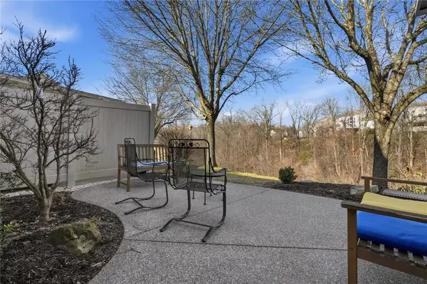 4324 Harlin Dr, Jefferson Hills, PA 15025