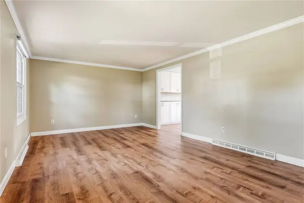 2349 Cramden Rd, Upper St Clair, PA 15241