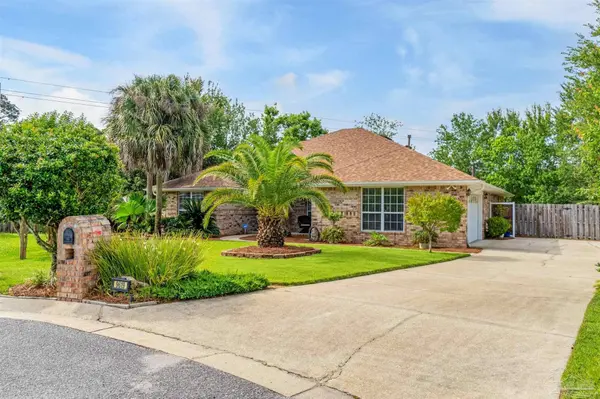 9619 Westin Ct, Pensacola, FL 32507