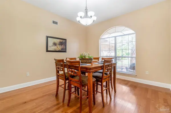 9619 Westin Ct, Pensacola, FL 32507