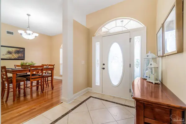 9619 Westin Ct, Pensacola, FL 32507