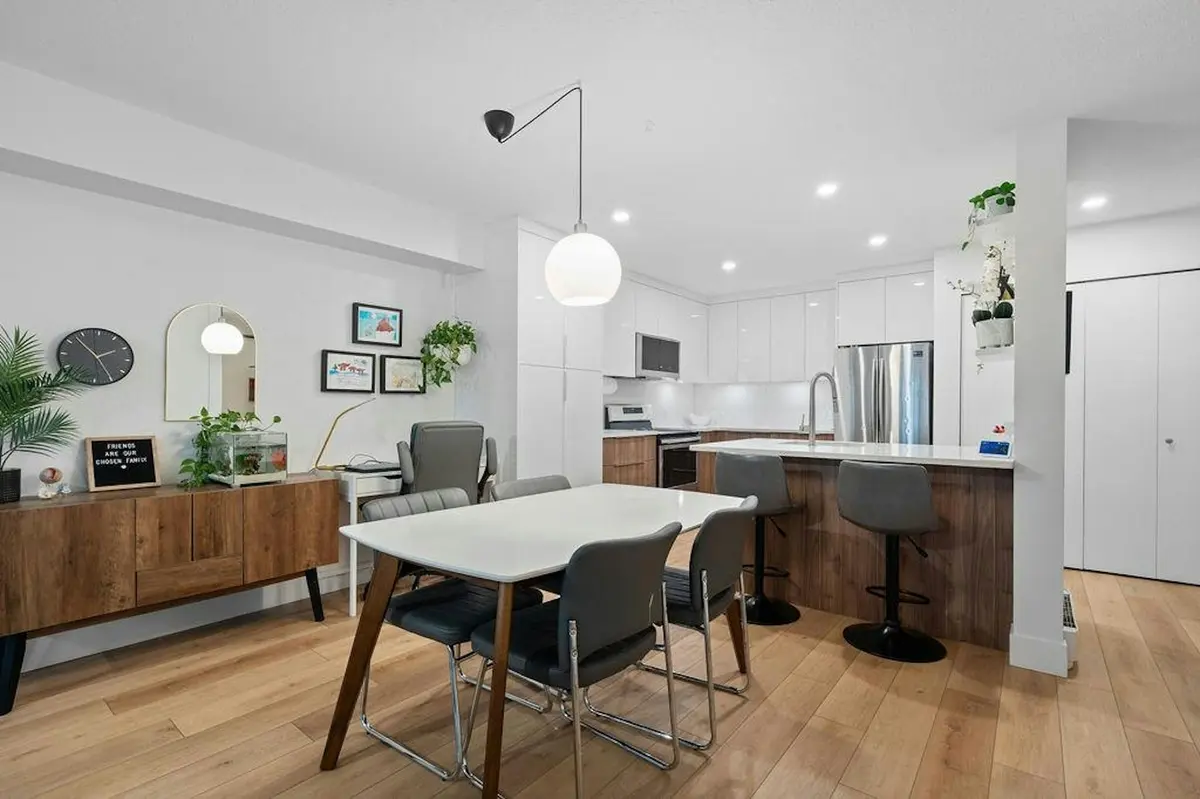 3978 Albert Street #110, Burnaby, BC V5C 2E1