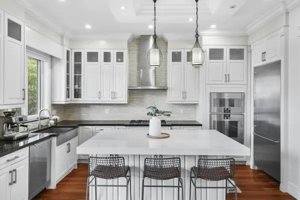 3339 West 27th Avenue, Vancouver, BC V6S 1P5