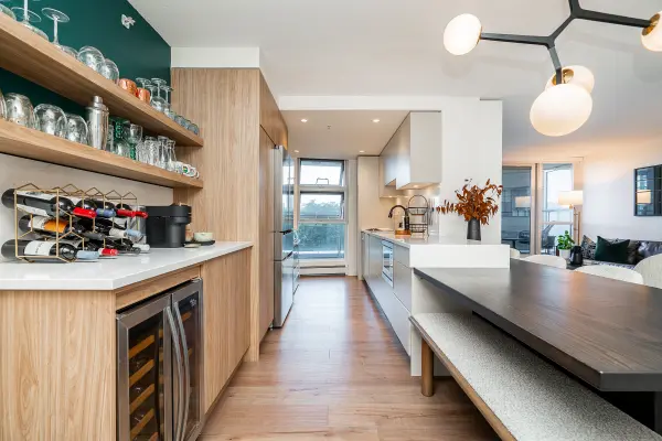 1318 Homer Street #603, Vancouver, BC V6B 6A7