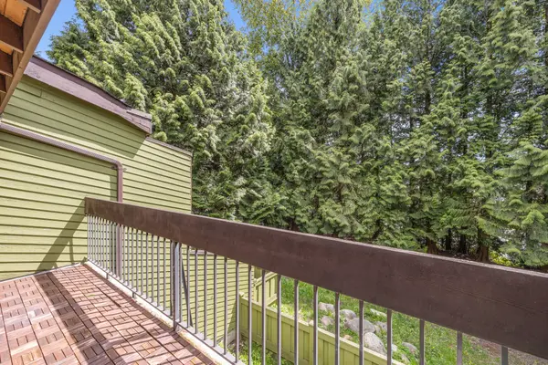 2686 Kingsford Avenue, Burnaby, BC V5B 4V4