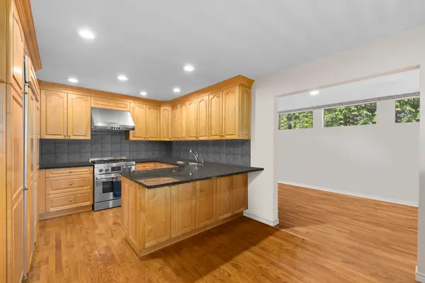 1035 Grover Avenue, Coquitlam, BC V3J 3E7