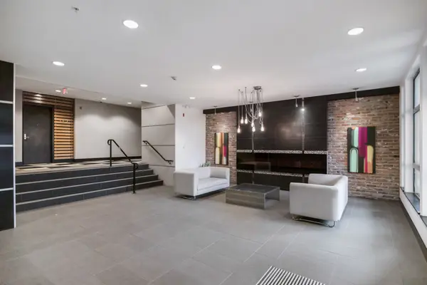 220 Salter Street #302, New Westminster, BC V3M 5B1