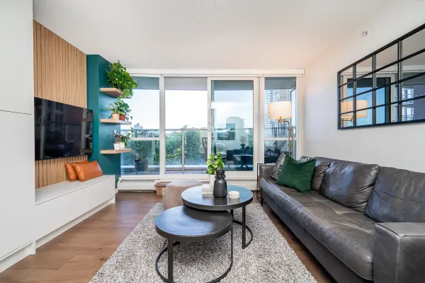 1318 Homer Street #603, Vancouver, BC V6B 6A7