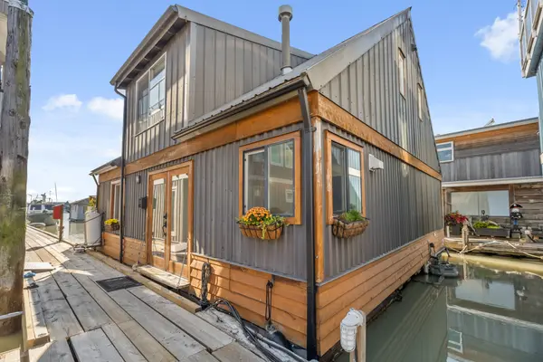8191 River Road #3W2, Richmond, BC V6X 1X8