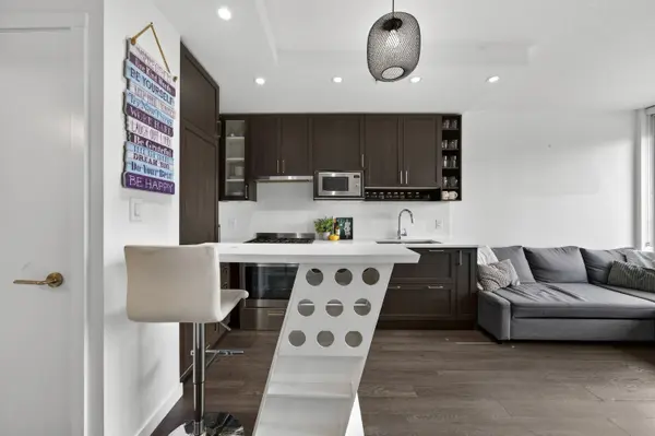 5515 Boundary Road #3006, Vancouver, BC V5R 0E3