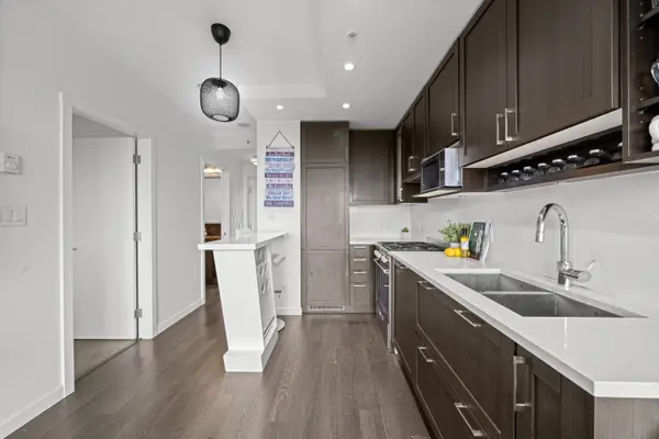 5515 Boundary Road #3006, Vancouver, BC V5R 0E3