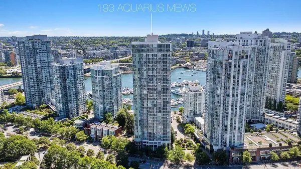 193 Aquarius Mews #3302, Vancouver, BC V6Z 2Z2
