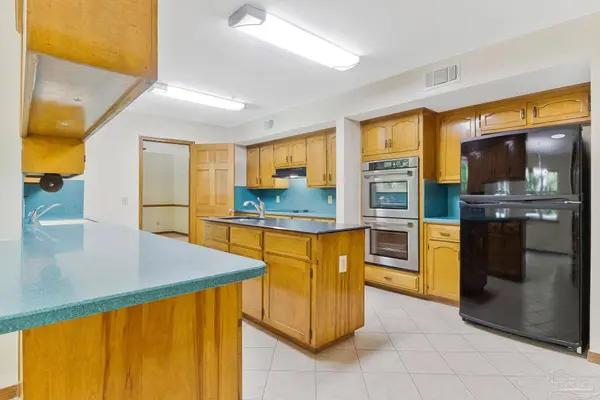 1245 Tecumseh Ct, Pensacola, FL 32514