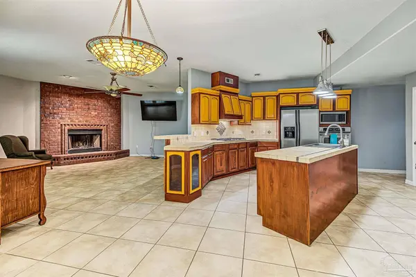 1650 Winston St, Cantonment, FL 32533