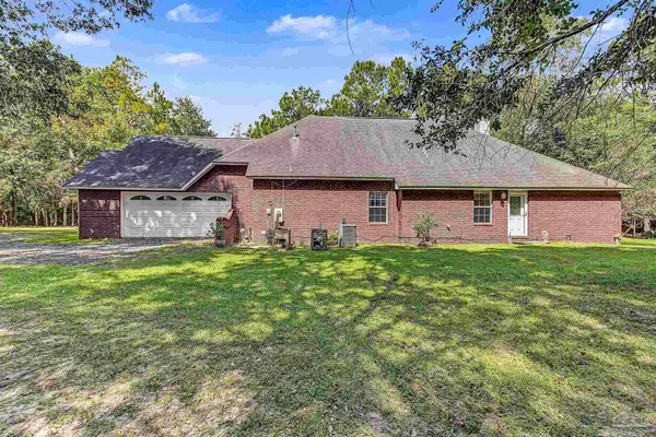 1650 Winston St, Cantonment, FL 32533