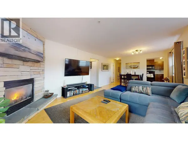 1468 PEMBERTON AVE #201, Squamish, BC V8B0K2