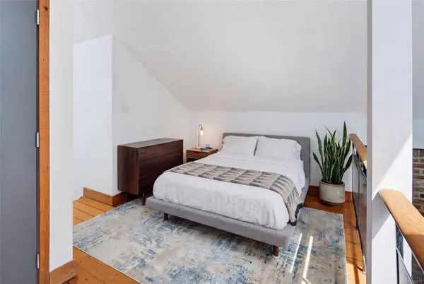 588 Pandora Ave ##209, Victoria, BC V8W 1N7