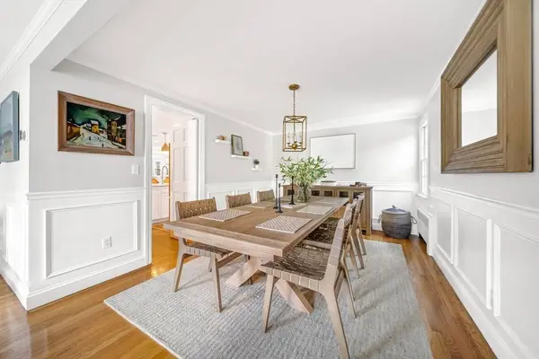 101 Bird St, Needham, MA 02492