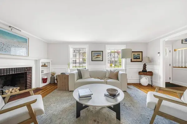 101 Bird St, Needham, MA 02492