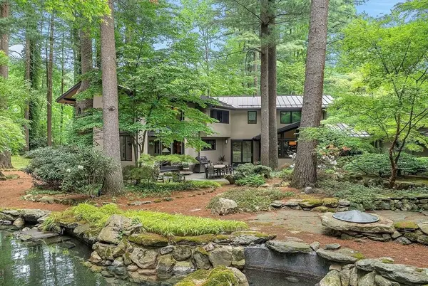 6 Baldwin Circle, Weston, MA 02493