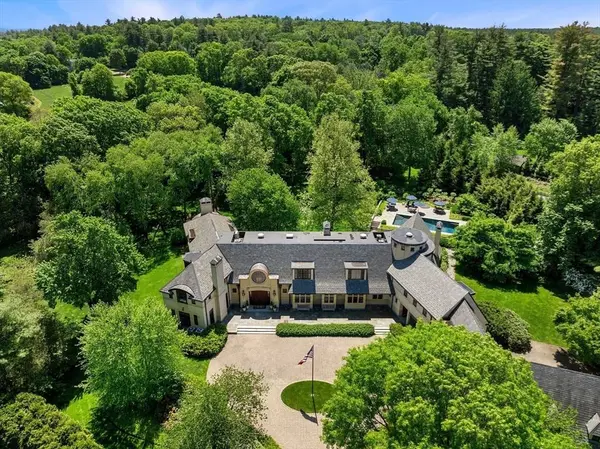 15 Claridge Drive, Weston, MA 02493