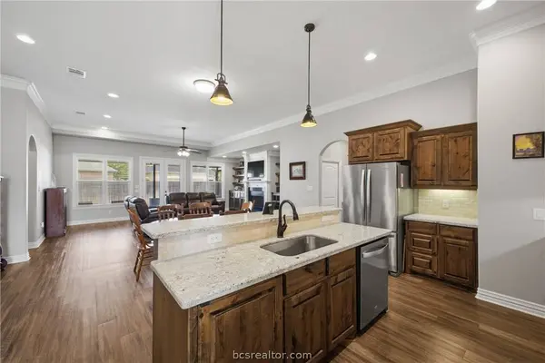 3114 Peterson WAY, Bryan, TX 77802