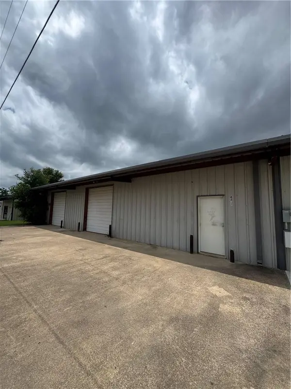 4367 Alexis CT, College Station, TX 77845