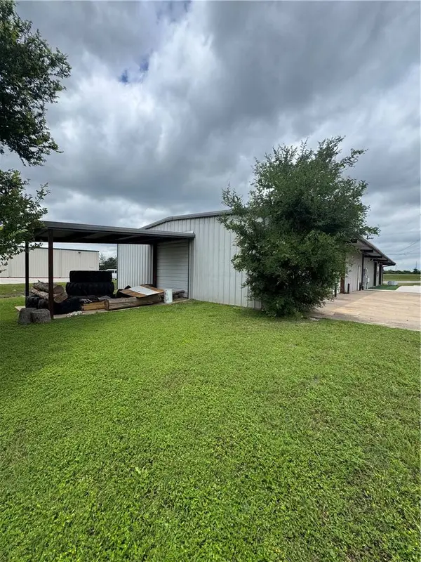 4367 Alexis CT, College Station, TX 77845