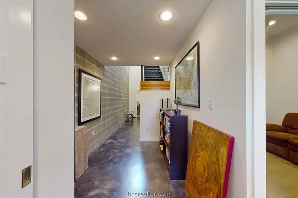 217 N Houston AVE, Bryan, TX 77803