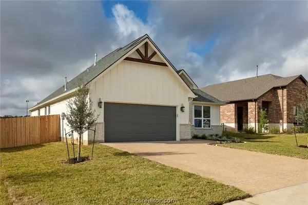 3908 Eskew DR, College Station, TX 77845