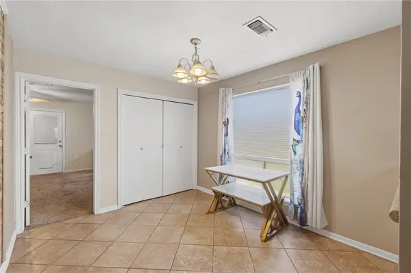 3235 Red Robin LOOP, Bryan, TX 77802